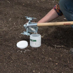 One-Row Pinpoint Seeder -Johnnyseeds Sales Shop 09284 04 one row seeder